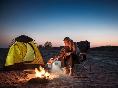 TragbarePower Station P300|300 W